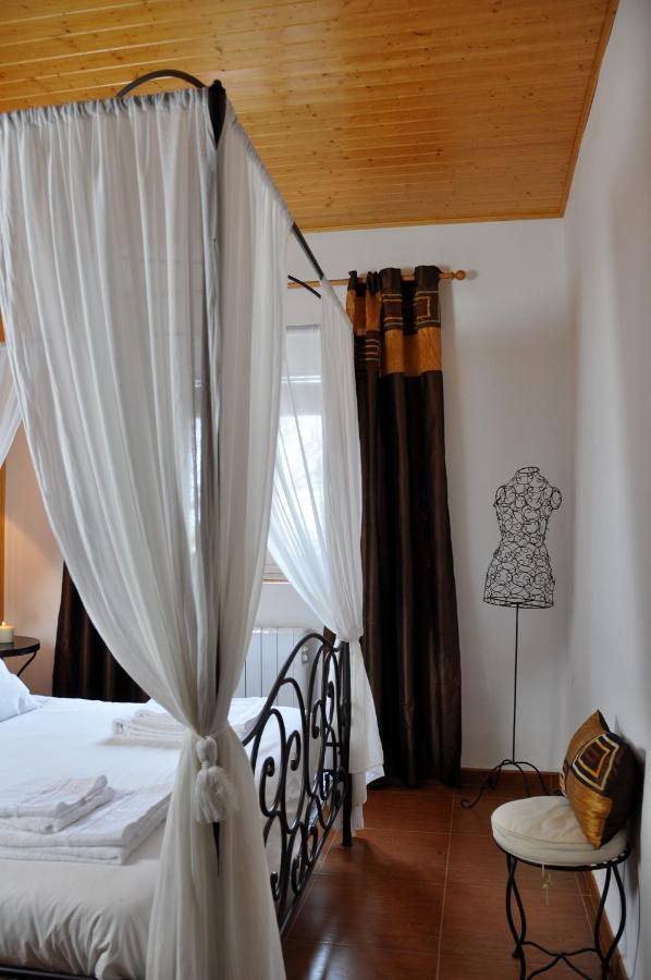 Casa Rural La Sastreria De Adanero Екстериор снимка